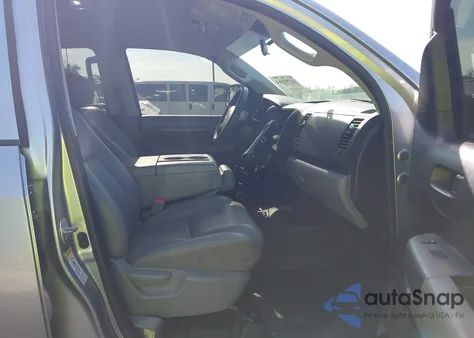 2010 Toyota Tundra Grade V6 из США, поврежденный, VIN 5TFRU5F1XAX023304